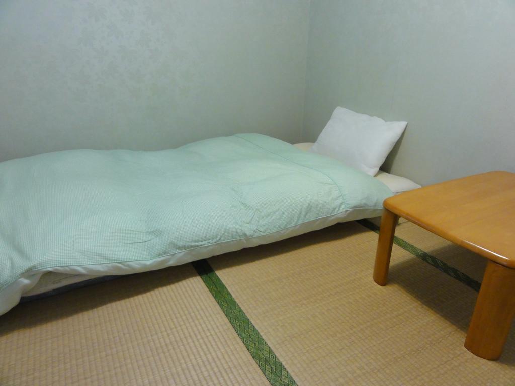 Tanigawadake Raspberry Youth Hostel Minakami Szoba fotó
